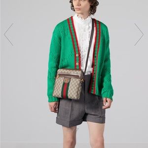 Gucci crossbody monogram messenger
